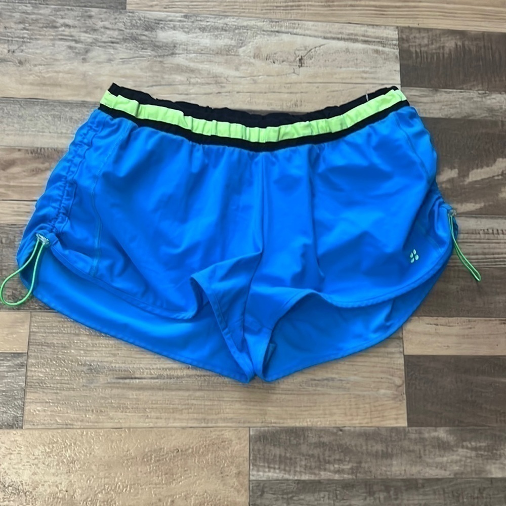 Sweaty Betty swim shorts small